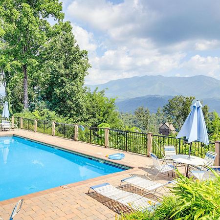 Villa Pet-Friendly Gatlinburg Retreat With Hot Tub! Extérieur photo
