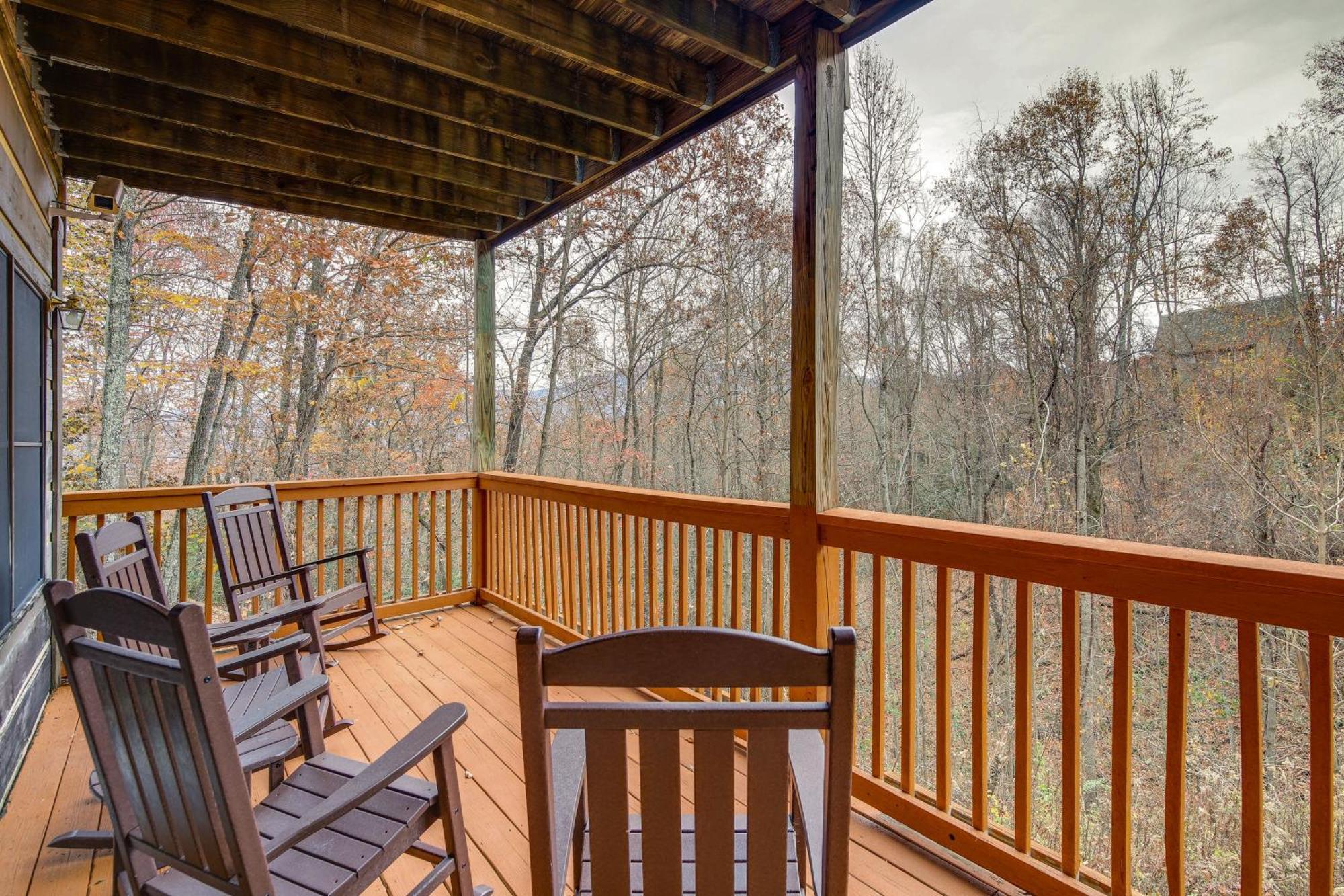 Villa Pet-Friendly Gatlinburg Retreat With Hot Tub! Extérieur photo