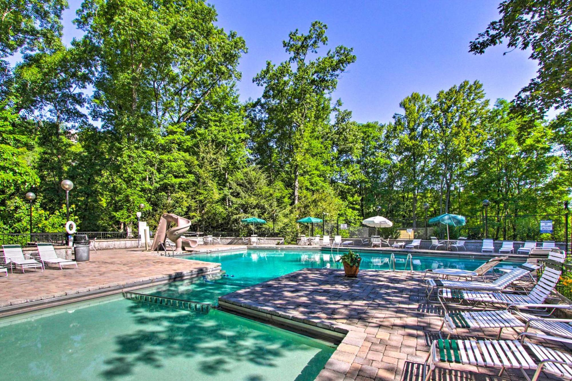 Villa Pet-Friendly Gatlinburg Retreat With Hot Tub! Extérieur photo