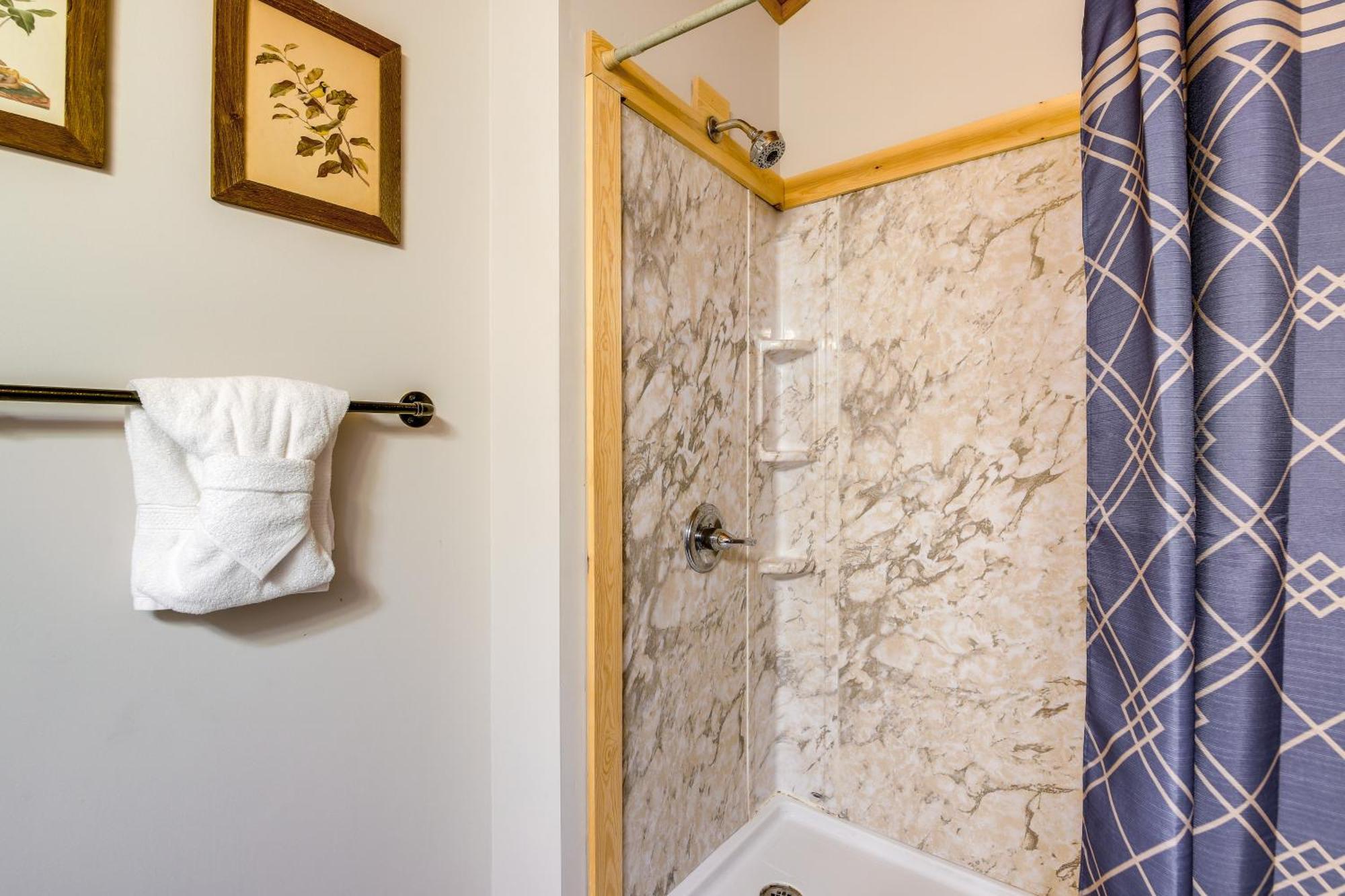 Villa Pet-Friendly Gatlinburg Retreat With Hot Tub! Extérieur photo