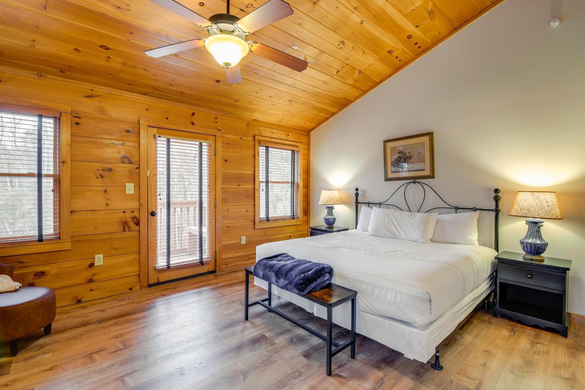 Villa Pet-Friendly Gatlinburg Retreat With Hot Tub! Extérieur photo