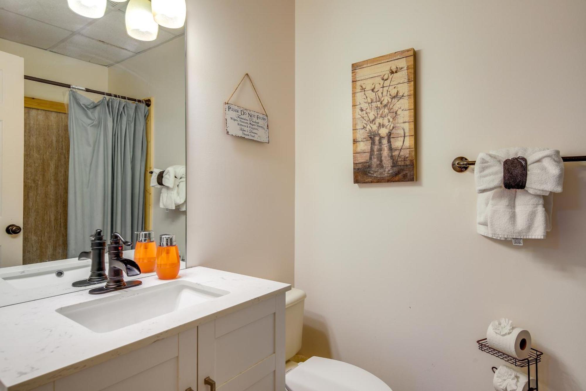 Villa Pet-Friendly Gatlinburg Retreat With Hot Tub! Extérieur photo