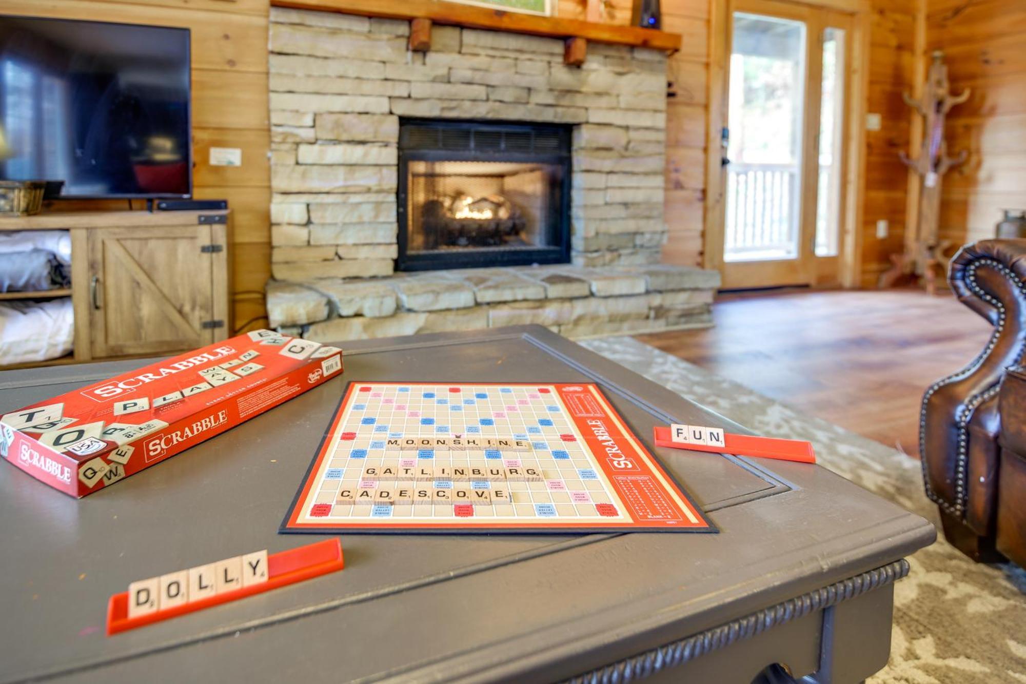 Villa Pet-Friendly Gatlinburg Retreat With Hot Tub! Extérieur photo